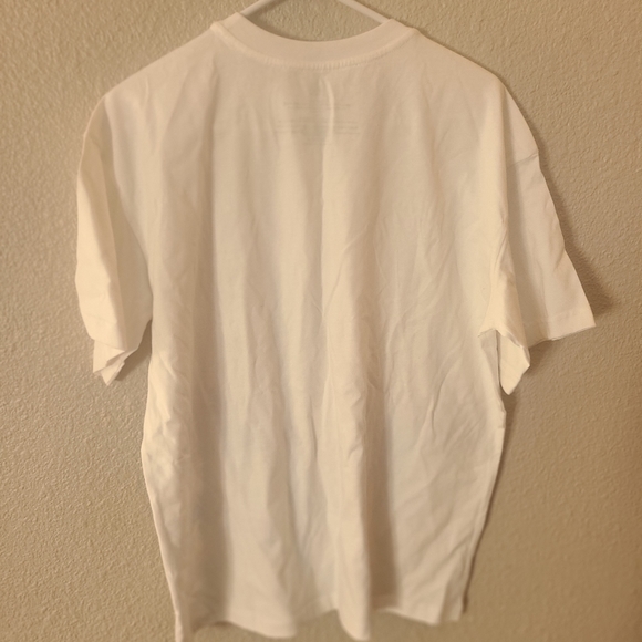 Disney Disneyland 2023 Parade T-Shirt for Adults – Disneyland 2023-NWT - Picture 2 of 6